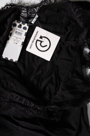 Γυναικεία μπλούζα Pieces, Μέγεθος M, Χρώμα Μαύρο, Τιμή 24,74 €