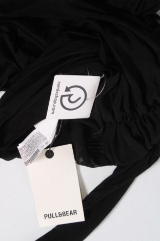 Дамска блуза Pull&Bear, Размер S, Цвят Черен, Цена 12,71 лв.
