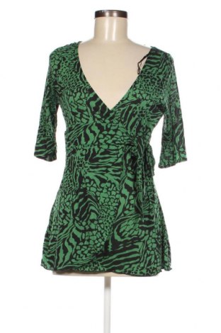 Damen Shirt River Island, Größe M, Farbe Mehrfarbig, Preis 12,28 €