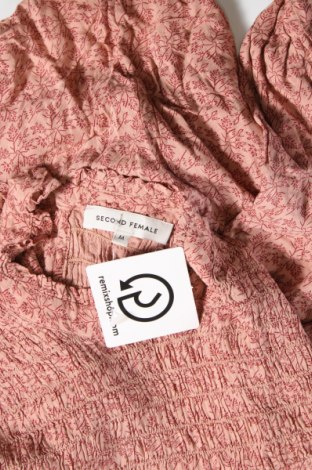Γυναικεία μπλούζα Second Female, Μέγεθος M, Χρώμα Ρόζ , Τιμή 3,15 €