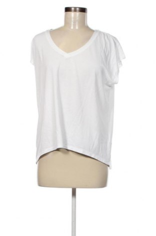 Γυναικεία μπλούζα Soaked In Luxury, Μέγεθος M, Χρώμα Λευκό, Τιμή 10,09 €