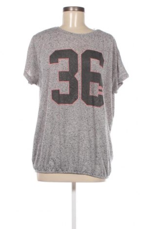 Γυναικεία μπλούζα Sports, Μέγεθος L, Χρώμα Γκρί, Τιμή 2,94 €
