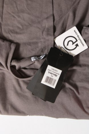 Дамска блуза Trueprodigy, Размер XS, Цвят Сив, Цена 45,00 лв.