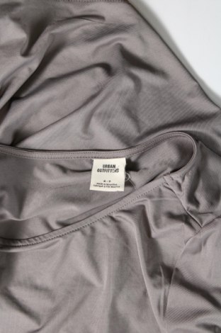 Дамска блуза Urban Outfitters, Размер S, Цвят Сив, Цена 25,20 лв.