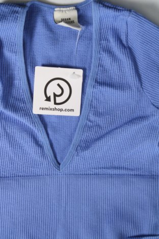 Γυναικεία μπλούζα Urban Outfitters, Μέγεθος XS, Χρώμα Μπλέ, Τιμή 11,13 €