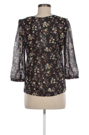 Γυναικεία μπλούζα VILA, Μέγεθος XS, Χρώμα Πολύχρωμο, Τιμή 4,33 €