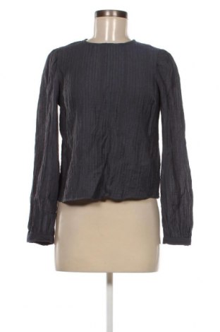 Γυναικεία μπλούζα Vero Moda, Μέγεθος S, Χρώμα Μπλέ, Τιμή 1,92 €
