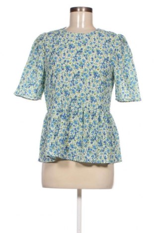 Дамска блуза Vero Moda, Размер M, Цвят Многоцветен, Цена 40,00 лв.