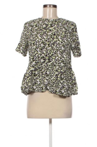 Γυναικεία μπλούζα Vero Moda, Μέγεθος S, Χρώμα Πολύχρωμο, Τιμή 2,06 €