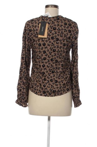 Дамска блуза Vero Moda, Размер XS, Цвят Бежов, Цена 40,00 лв.