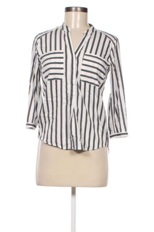Дамска блуза Vero Moda, Размер XS, Цвят Бял, Цена 5,10 лв.