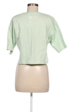 Damen Shirt Viral Vibes, Größe L, Farbe Grün, Preis 37,11 €