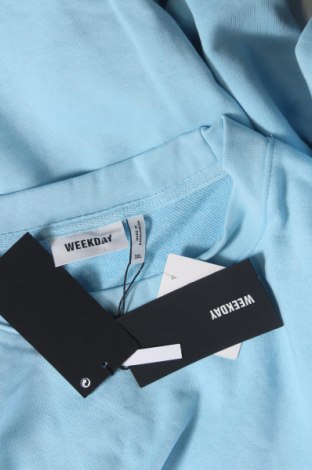 Γυναικεία μπλούζα Weekday, Μέγεθος 3XL, Χρώμα Μπλέ, Τιμή 3,51 €