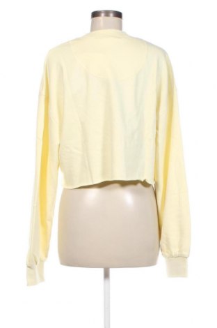 Дамска блуза Weekday, Размер M, Цвят Жълт, Цена 6,00 лв.