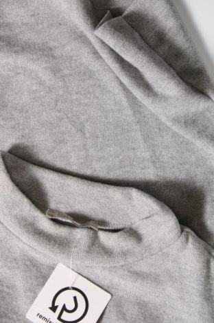 Γυναικεία μπλούζα Zara Trafaluc, Μέγεθος S, Χρώμα Γκρί, Τιμή 3,25 €