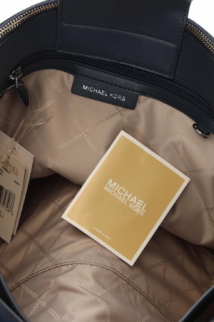 Дамска чанта MICHAEL Michael Kors, Цвят Син, Цена 680,24 лв.