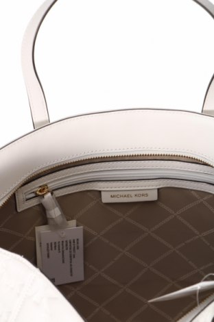 Дамска чанта Michael Kors, Цвят Бял, Цена 600,16 лв.