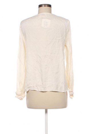 Дамска риза Cream, Размер M, Цвят Екрю, Цена 16,32 лв.
