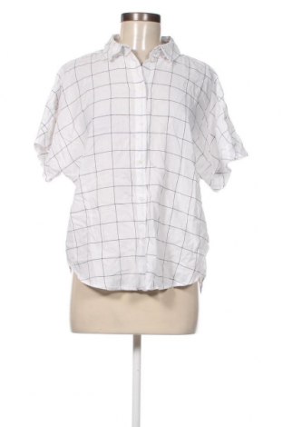 Дамска риза H&M L.O.G.G., Размер M, Цвят Бял, Цена 15,00 лв.