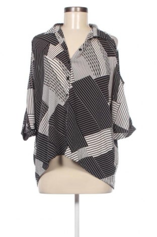 Γυναικείο πουκάμισο New Look, Μέγεθος S, Χρώμα Πολύχρωμο, Τιμή 4,86 €