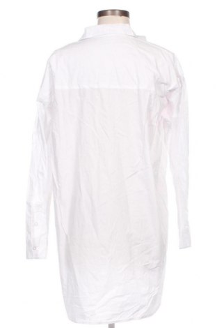 Дамска риза Q/S by S.Oliver, Размер S, Цвят Бял, Цена 72,00 лв.