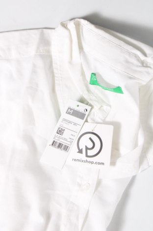Дамска риза United Colors Of Benetton, Размер M, Цвят Бял, Цена 64,80 лв.