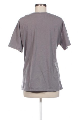 Γυναικείο t-shirt Bershka, Μέγεθος XS, Χρώμα Γκρί, Τιμή 10,82 €