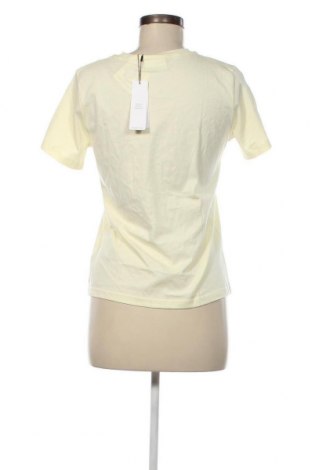Γυναικείο t-shirt Calvin Klein, Μέγεθος S, Χρώμα Κίτρινο, Τιμή 35,05 €