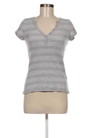 Γυναικείο t-shirt Essentiel, Μέγεθος M, Χρώμα Γκρί, Τιμή 12,00 €