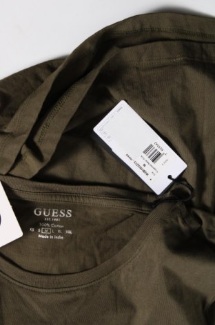 Γυναικείο t-shirt Guess, Μέγεθος M, Χρώμα Πράσινο, Τιμή 32,47 €