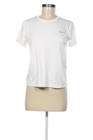 Damen T-Shirt Nike, Größe S, Farbe Weiß, Preis 13,92 €
