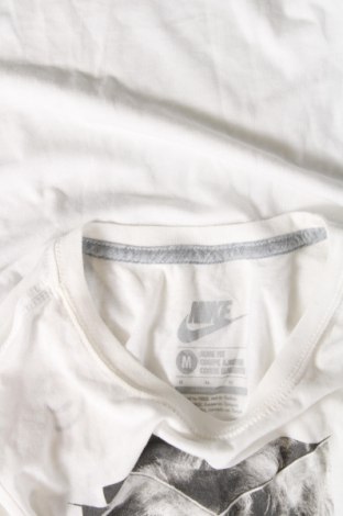 Női póló Nike, Méret M, Szín Fehér, Ár 5 074 Ft
