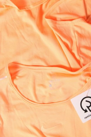 Dámské tričko Nike, Velikost M, Barva Oranžová, Cena  319,00 Kč