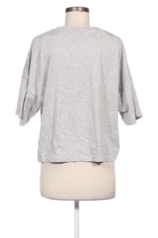 Γυναικείο t-shirt PUMA, Μέγεθος XL, Χρώμα Γκρί, Τιμή 21,53 €