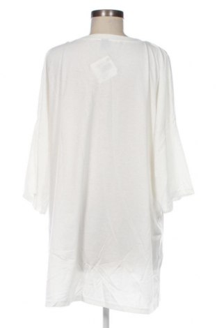 Γυναικείο t-shirt SHEIN, Μέγεθος 5XL, Χρώμα Λευκό, Τιμή 8,04 €