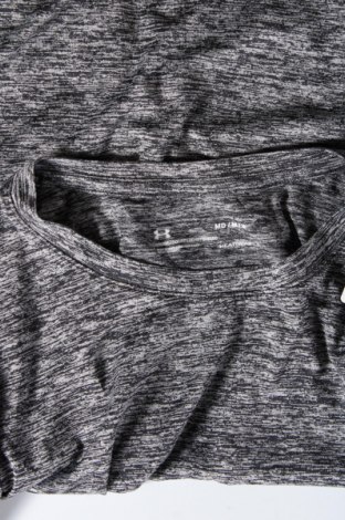 Γυναικείο t-shirt Under Armour, Μέγεθος M, Χρώμα Γκρί, Τιμή 12,37 €