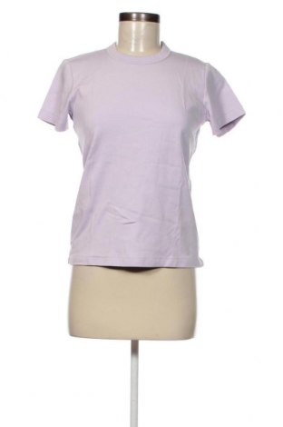 Γυναικείο t-shirt Uniqlo, Μέγεθος M, Χρώμα Βιολετί, Τιμή 5,26 €