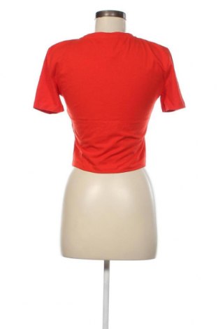 Γυναικείο t-shirt Zara, Μέγεθος M, Χρώμα Κόκκινο, Τιμή 4,95 €