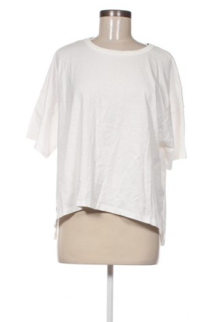 Γυναικείο t-shirt Zara, Μέγεθος L, Χρώμα Λευκό, Τιμή 12,99 €