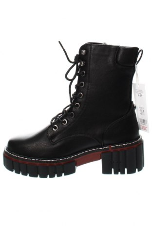 Botine de damă Mustang, Mărime 37, Culoare Negru, Preț 384,87 Lei