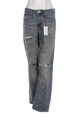 Dámske džínsy  BDG, Veľkosť M, Farba Modrá, Cena  44,85 €
