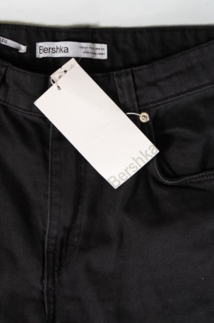 Damen Jeans Bershka, Größe XS, Farbe Schwarz, Preis 23,71 €