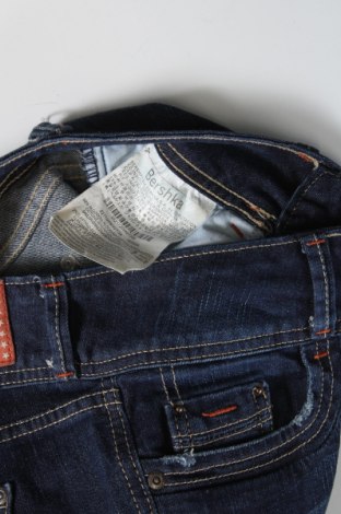 Damen Jeans Bershka, Größe XS, Farbe Blau, Preis 2,25 €