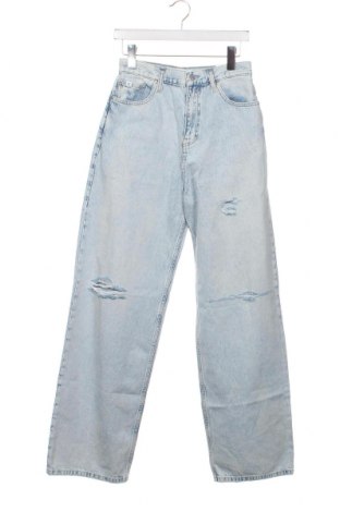 Damskie jeansy Calvin Klein, Rozmiar XS, Kolor Niebieski, Cena 509,10 zł