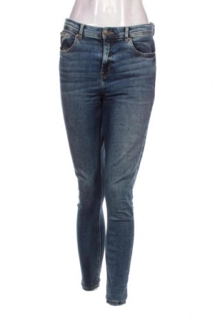 Dámské džíny  Cross Jeans, Velikost M, Barva Modrá, Cena  92,00 Kč