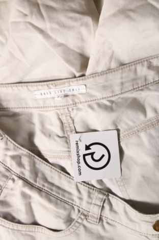 Damen Jeans Days Like This, Größe M, Farbe Beige, Preis € 4,24