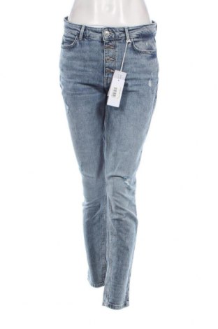 Γυναικείο Τζίν Guess, Μέγεθος M, Χρώμα Μπλέ, Τιμή 46,39 €