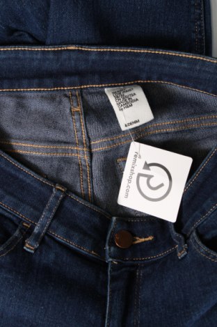 Dámske džínsy  H&M, Veľkosť M, Farba Modrá, Cena  3,71 €