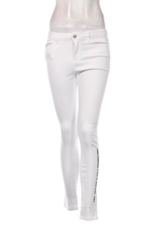 Γυναικείο Τζίν Karl Lagerfeld, Μέγεθος M, Χρώμα Λευκό, Τιμή 75,99 €