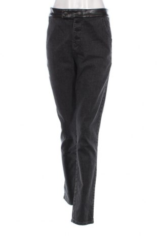 Damen Jeans Kendall & Kylie, Größe L, Farbe Grau, Preis 12,45 €